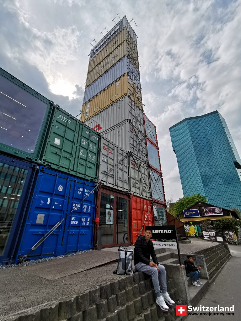 Freitag flagship store zürich