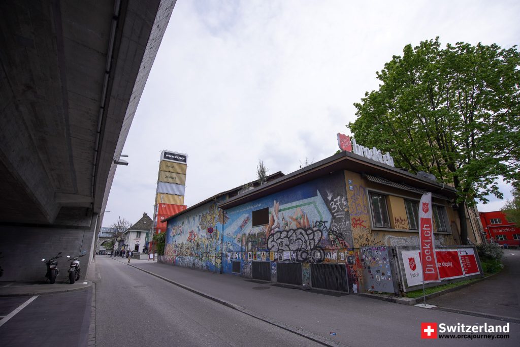 Freitag flagship store zürich